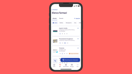 Due schermi di smartphone mostrano un'app in lingua francese per la gestione dei farmaci, che contiene elenchi di farmaci come Aspirina Cardio e Paracetamolo con indicazioni sul dosaggio, opzioni per ‘Aggiungi’ o riordinare e pulsanti di selezione.